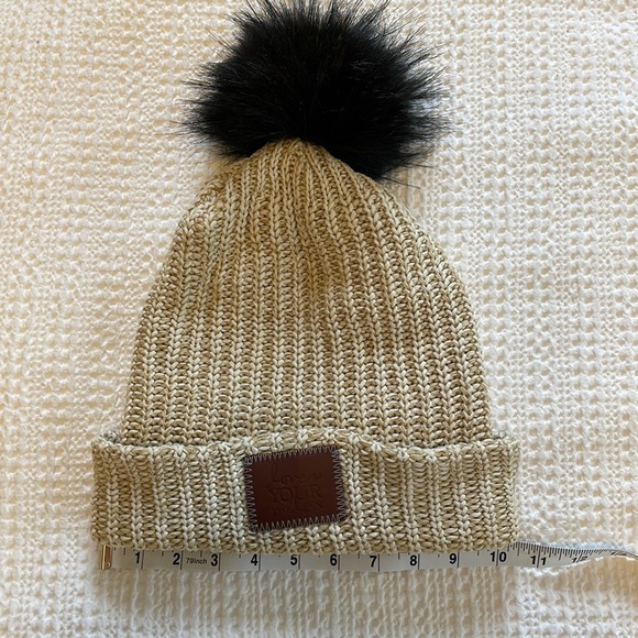 Love Your Melon Cuffed Style Hat - Picture 5 of 6